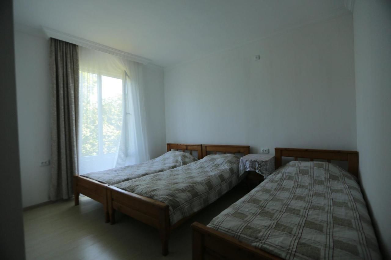 Гостевой дом Manana Guest House Батуми-34