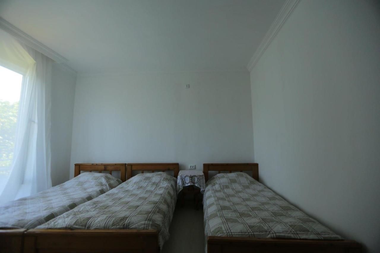 Гостевой дом Manana Guest House Батуми-38